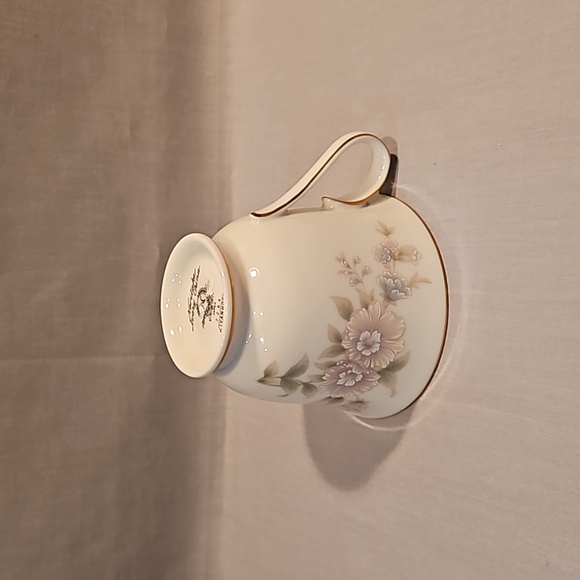 NEW Noritake Ivanhoe 7264 Five Piece Place Setting Ivory China - Picture 14 of 16